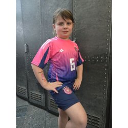 NĚMECKO - Kimmich - růžovo-fialový