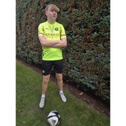 MANCHESTER CITY - Haaland - svítivě zelený