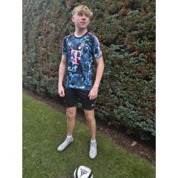 BAYERN MNICHOV - Musiala - černo-zeleno-růžový