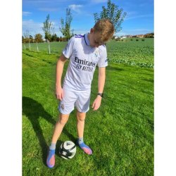 REAL MADRID - Karim Benzema - bílý