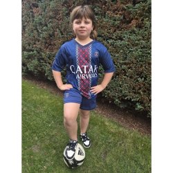 PSG - Kvaratskhelia - modro-bílo-červený