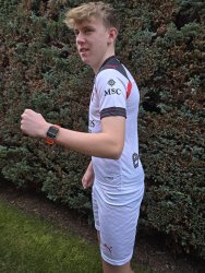 AC Milan - Modrič - bílo-černo-červený