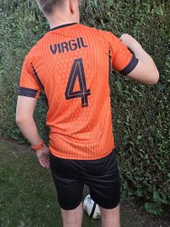 NIZOZEMSKO - Virgil - oranžovo-černý