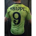  REAL MADRID - Mbappe - zelený