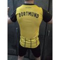  BORUSSIA DORTMUND - bez jména - žluto-černý