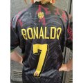  PORTUGALSKO - Ronaldo - černo-červeno-zelený