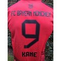  BAYERN MNICHOV - Kane - červeno-černý