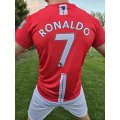  MANCHESTER UNITED - Ronaldo - červeno-bílý