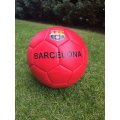 Fotbalový míč - BARCELONA - červený