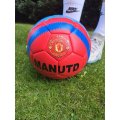  Fotbalový míč - MANCHESTER UNITED - červeno-modrý