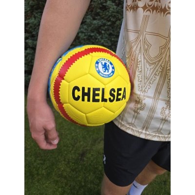  Fotbalový míč - CHELSEA - žluto-červeno-modrý