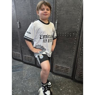  REAL MADRID - Ronaldo - černo-bílý