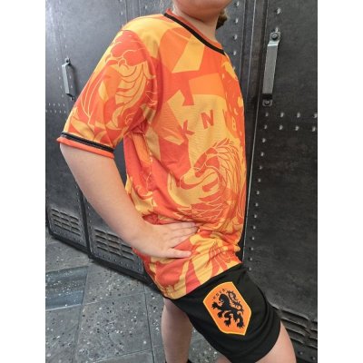  NIZOZEMSKO - Virgil - oranžovo-černý