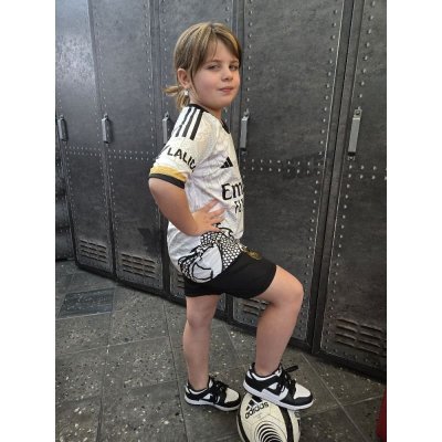  REAL MADRID - Mbappe - bílo-černo-šedý