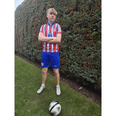  ATLÉTICO MADRID - bez jména - červeno-modro-bílý