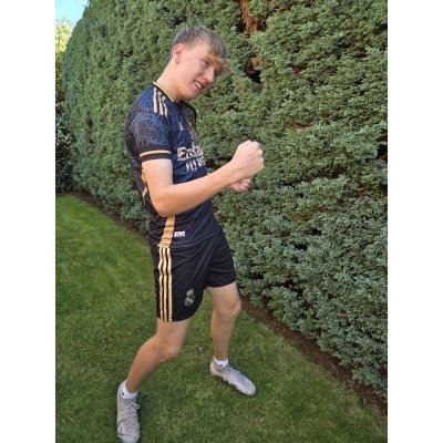  REAL MADRID - Mbappé - černo-zlatý