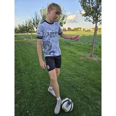  REAL MADRID - Mbappé - bílo-šedý