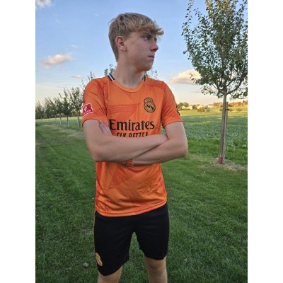  REAL MADRID - Mbappé - oranžový