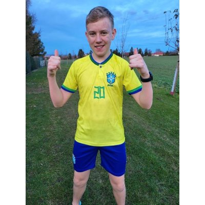  BRAZÍLIE - Vini - žluto-zelený