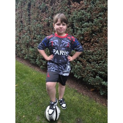  PSG - Kvaratskhelia - černo-šedo-červený